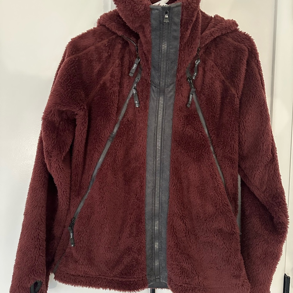 Kuhl Women's Maroon Fleece Jacket